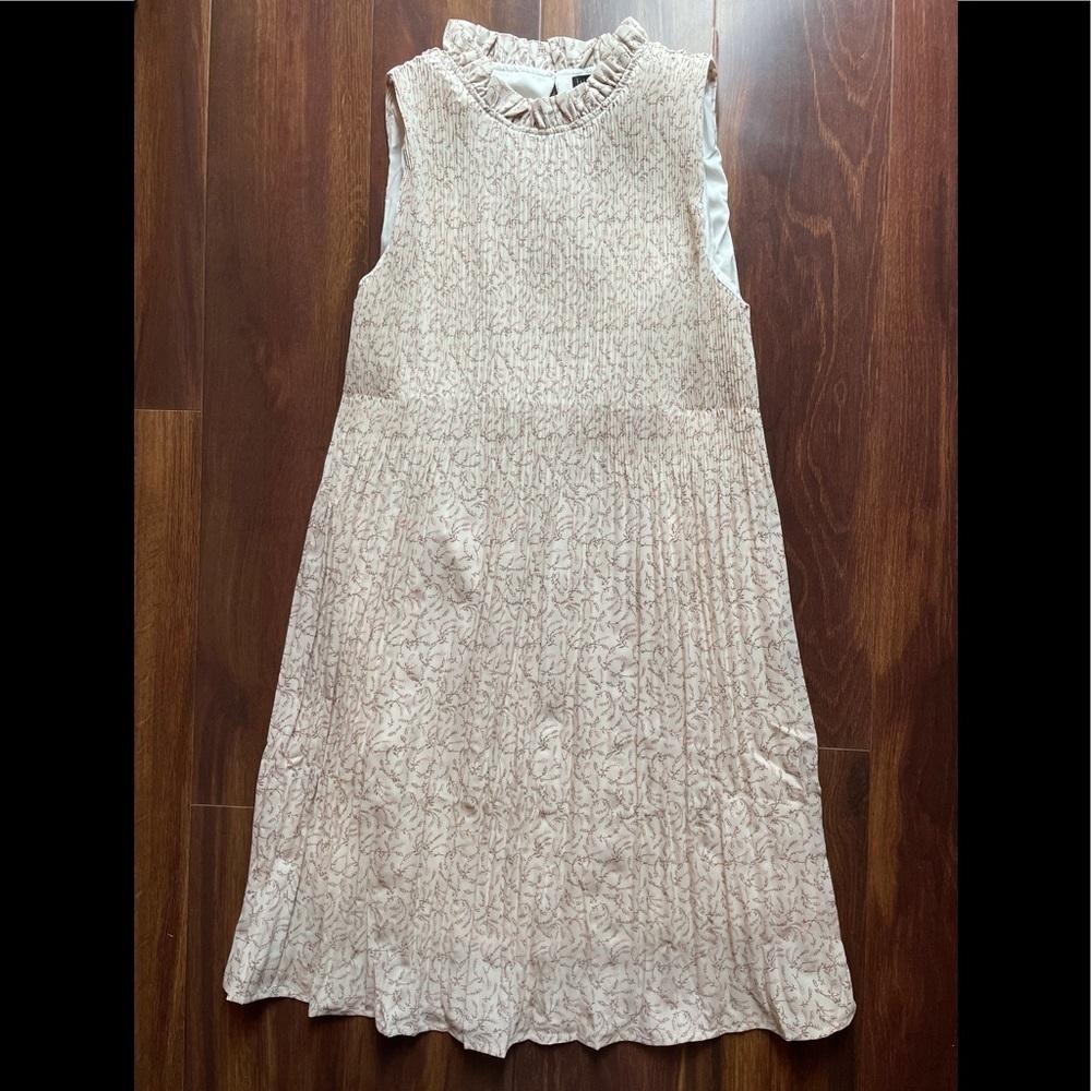 🌿SALE🌿WISHLIST Apparel Pleated Sleeveless Dress Ivory Cream size Small